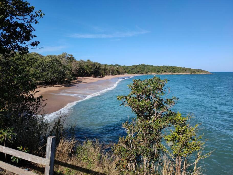 Haut De Villa Avec Vue Sur La Mer Sainte-Rose Exteriör bild